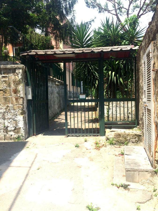 Garden House In Napoli